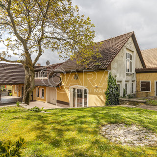 Prodej rodinného domu 289 m² Praha, Mírová