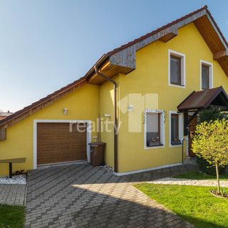 Prodej rodinného domu 140 m², Cerhenice