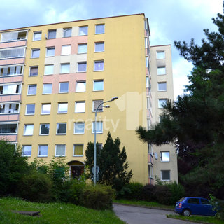 Pronájem bytu 1+kk a garsoniéry 32 m² Ústí nad Labem, Vojanova