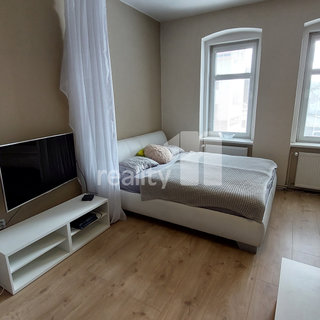 Prodej bytu 1+1 36 m² Karlovy Vary, Sokolovská