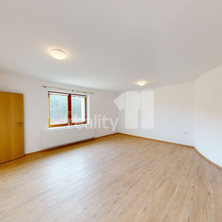 Pronájem bytu 1+1 39 m², 