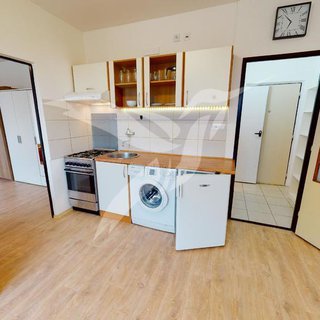 Pronájem bytu 1+1 36 m² Plzeň, Vojanova
