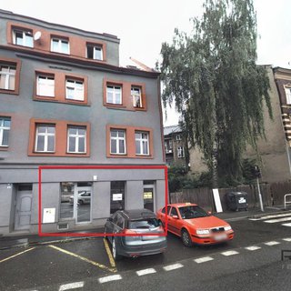 Prodej bytu 1+kk a garzoniéry 65 m² Český Těšín, Frýdecká