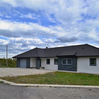 Prodej rodinného domu 143 m² Daleké Dušníky