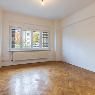 Prodej bytu 2+1 66 m², Za Hládkovem