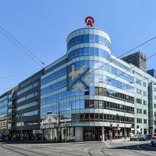 Pronájem kanceláře 1 158 m² Praha, Plzeňská