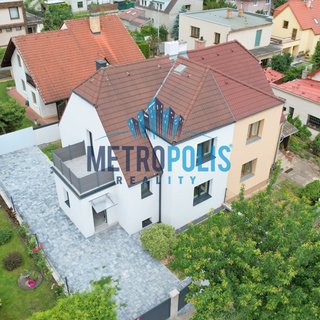 Prodej rodinného domu 192 m² Praha, Ústecká