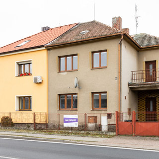 Prodej rodinného domu 132 m² Lužany, 