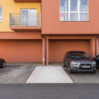 Pronájem parkovacího místa 14 m² Plzeň, U Borských kasáren