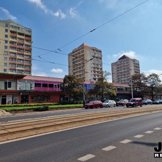 Pronájem obchodu 250 m² Most, tř. Budovatelů