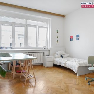 Pronájem bytu 3+1 90 m² Brno, Čápkova