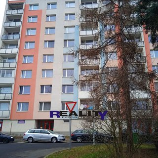 Prodej bytu 1+1 35 m² Chomutov, 17. listopadu