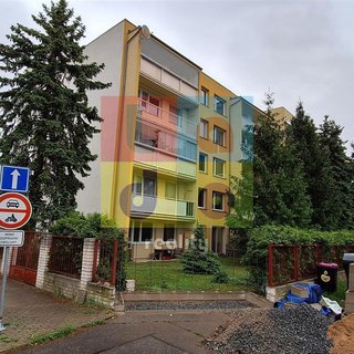 Pronájem bytu 1+kk a garzoniéry 33 m² Poděbrady, 
