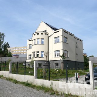 Prodej kanceláře 134 m², Masarykova