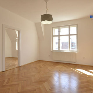 Prodej bytu 3+1 98 m², Michalská