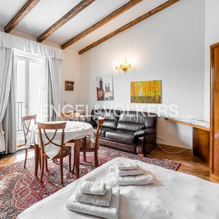 Pronájem bytu 1+kk a garzoniéry 41 m² Praha, Italská