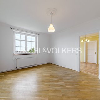 Pronájem bytu 3+1 90 m² Praha, Děvínská
