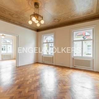 Pronájem bytu 4+1 165 m² Praha, Pařížská