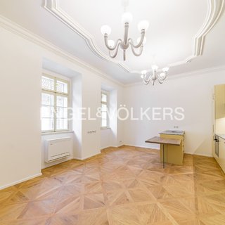 Pronájem bytu 1+kk a garsoniéry 39 m² Praha, Nosticova
