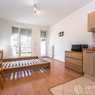 Prodej bytu 1+kk a garzoniéry 24 m² Praha, 