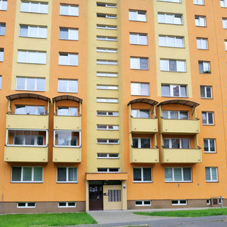 Prodej bytu 1+kk a garsoniéry 38 m² Ostrava, Bedřicha Nikodema