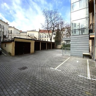 Prodej garáže 16 m² Praha, Čechova