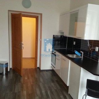 Pronájem bytu 1+kk a garzoniéry 37 m² Plzeň, Koterovská