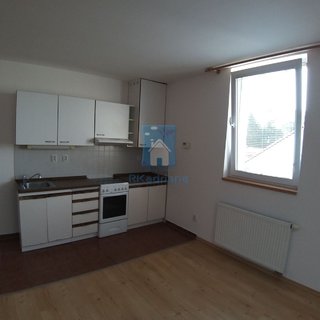 Pronájem bytu 2+kk 60 m² Plzeň, Příkrá