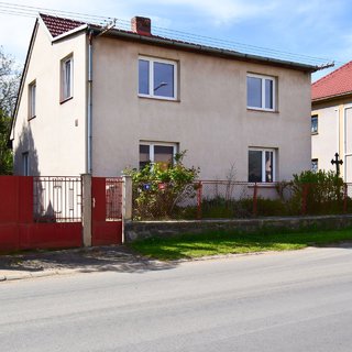 Prodej rodinného domu 200 m² Ronov nad Doubravou, Nádražní