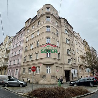Prodej bytu 1+1 43 m² Karlovy Vary, K. Čapka