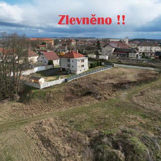 Prodej stavební parcely 1 508 m² Straškov-Vodochody