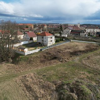 Prodej stavební parcely 1 508 m² Straškov-Vodochody