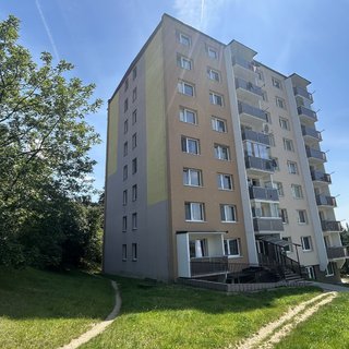 Pronájem bytu 3+1 74 m², Modřínová