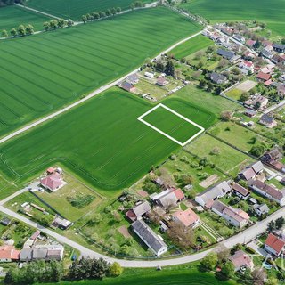 Prodej stavební parcely 2 000 m² Hvozd