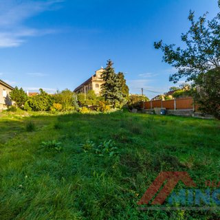 Prodej stavební parcely 1 036 m² Černuc