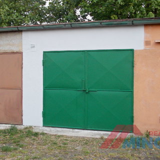 Prodej garáže 19 m² Slaný, Rabasova