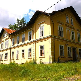 Prodej hotelu a penzionu 763 m² Rotava, Nejdecká