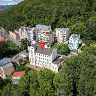 Prodej hotelu a penzionu 1 580 m² Karlovy Vary, Na Vyhlídce