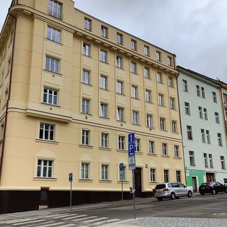 Pronájem bytu 3+1 75 m² Praha, Ostromečská