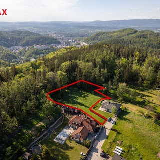 Prodej stavební parcely 3 902 m² Karlovy Vary
