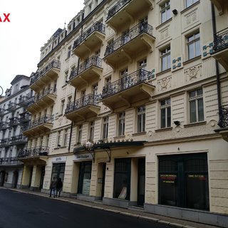 Pronájem bytu 3+1 107 m² Karlovy Vary, Mariánskolázeňská