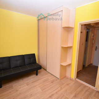 Prodej bytu 1+kk a garsoniéry 20 m² Chrudim, Akátová