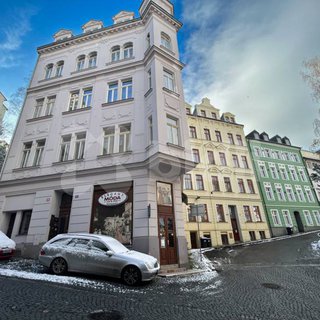 Prodej bytu 1+kk a garzoniéry 27 m² Karlovy Vary, Moravská