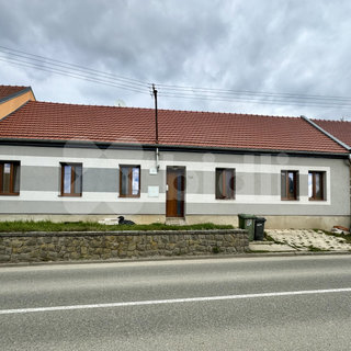 Prodej rodinného domu 100 m² Drnovice, 