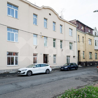 Pronájem bytu 3+1 98 m² Ostrava, Jaklovecká