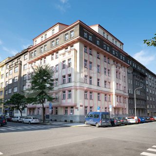 Prodej bytu 3+1 113 m² Praha, Kolínská