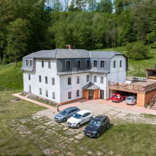 Prodej rodinného domu 580 m² Chvalkovice, 