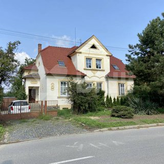 Prodej rodinného domu 288 m² Kyselovice, 