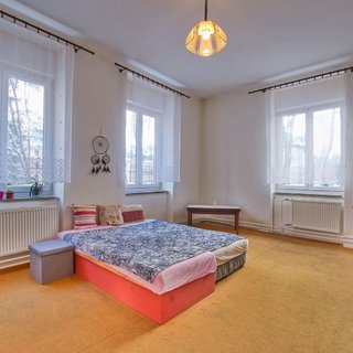 Prodej bytu 3+1 93 m² Aš, Jiráskova