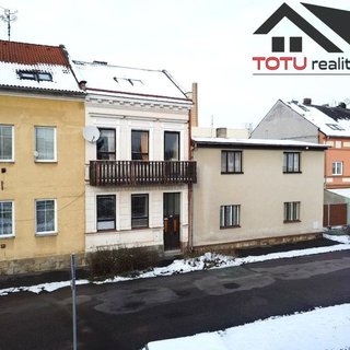 Prodej rodinného domu 300 m² Jaroměř, Na Kameni